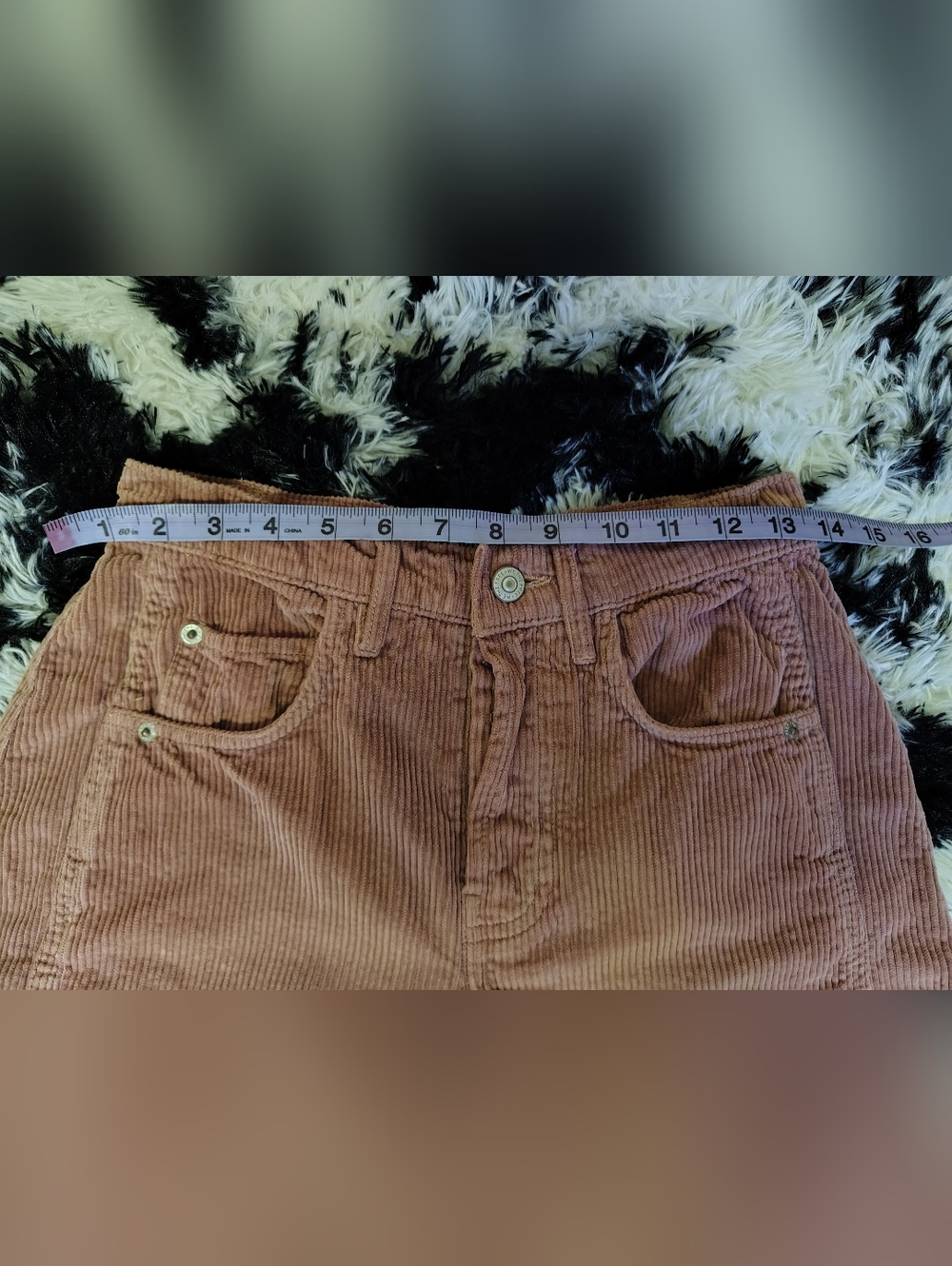 FREE PEOPLE $202 GOOD LUCK CORD BARREL JEANS - Picture 4 of 6